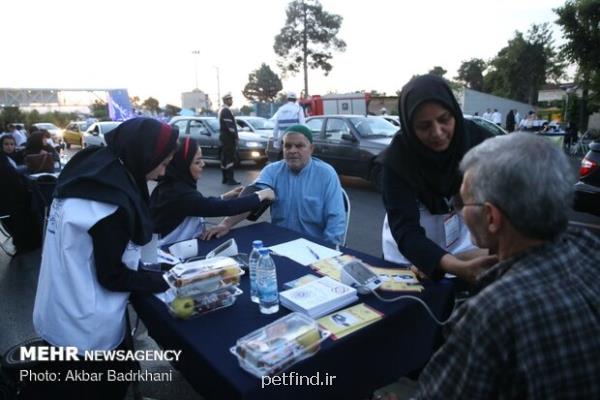 چادرهای سلامت در راه راهپیمایی ۲۲ بهمن