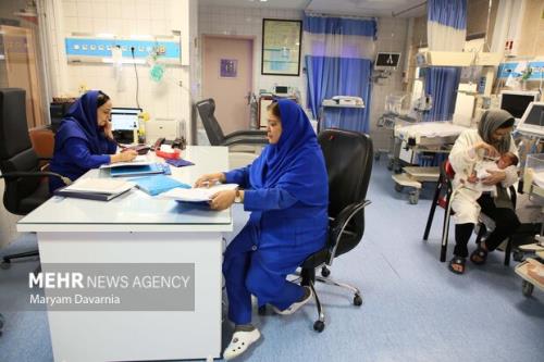 امروز از فلسفه اصلی پرستاری دور افتادیم